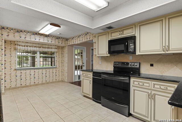 Image 12 of 34 For 2031 Oak Vista