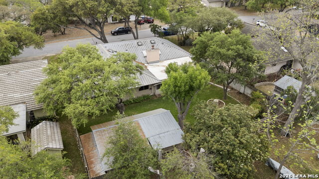 Image 32 of 34 For 2031 Oak Vista