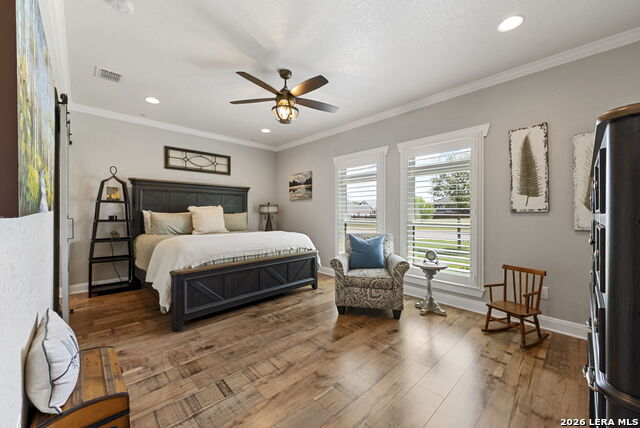 Image 18 of 41 For 120 Magnolia