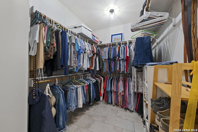 Image 21 of 41 For 120 Magnolia