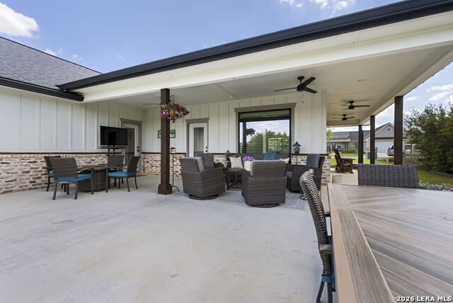 Image 31 of 41 For 120 Magnolia