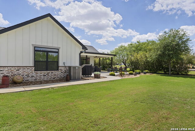 Image 33 of 41 For 120 Magnolia