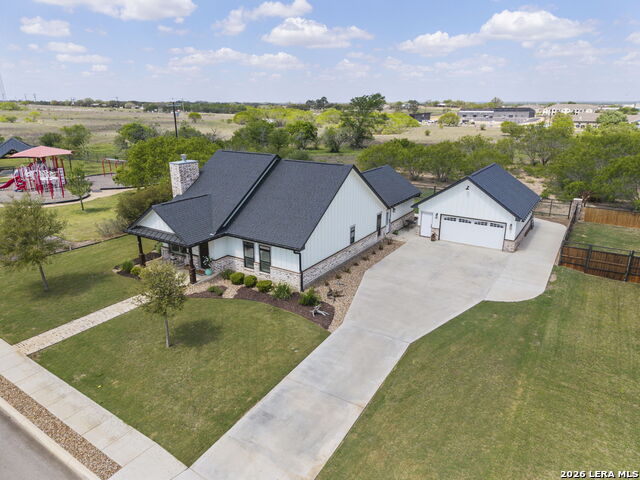 Image 37 of 41 For 120 Magnolia