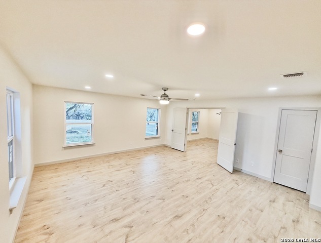 Image 14 of 26 For 31245 Sunlight