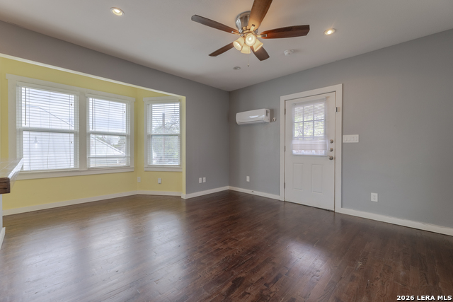 Image 6 of 17 For 1015 Palmetto N 3