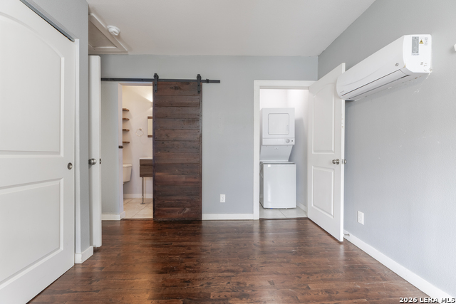 Image 8 of 17 For 1015 Palmetto N 3