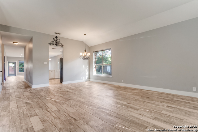 Image 4 of 25 For 3102 Mares Meadows