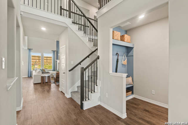 Image 6 of 29 For 7726 Granger Cove