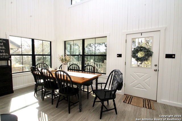 Image 11 of 20 For 912 Pebble Beach Rd Nw