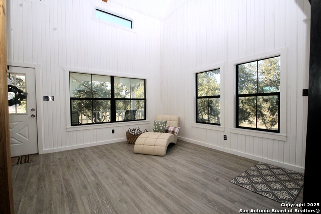 Image 6 of 20 For 912 Pebble Beach Rd Nw