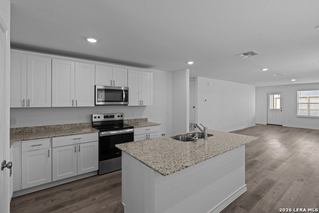 Image 4 of 24 For 964 Heartseed Ave