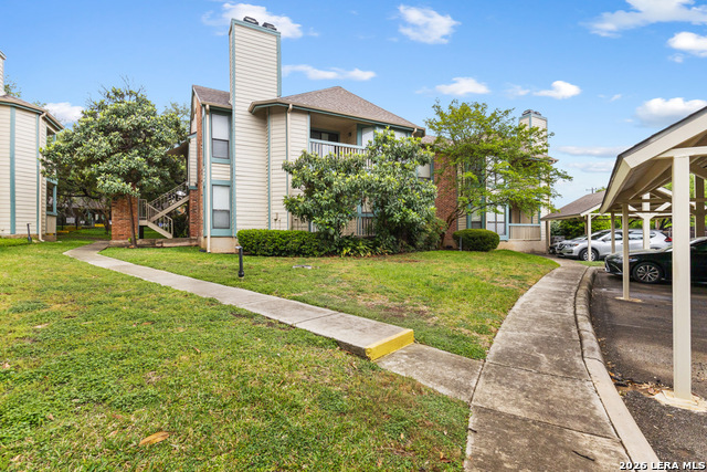 Listing photo id 0 for 4839 Brandeis  923