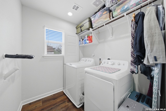 Listing photo id 15 for 754 Delmar St