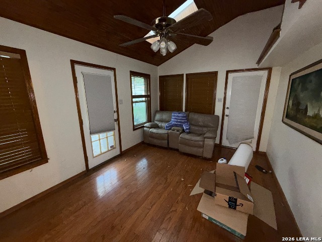 Image 19 of 26 For 8830 Wimbledon