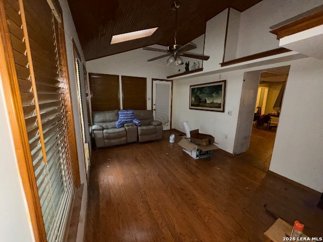 Image 20 of 26 For 8830 Wimbledon