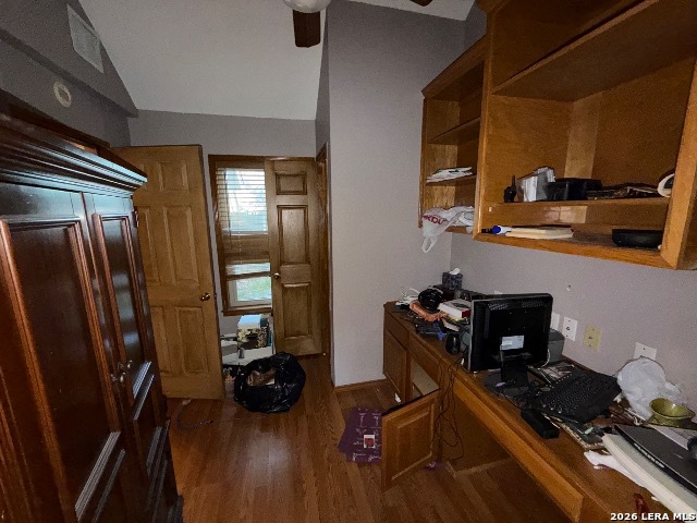 Image 21 of 26 For 8830 Wimbledon