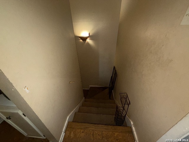 Image 5 of 26 For 8830 Wimbledon