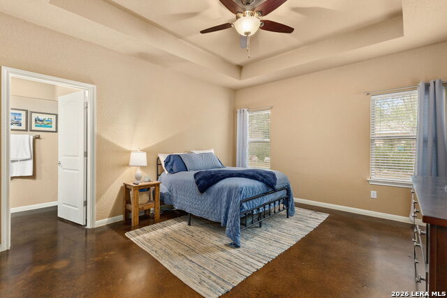 Image 10 of 26 For 820 Mission Hills