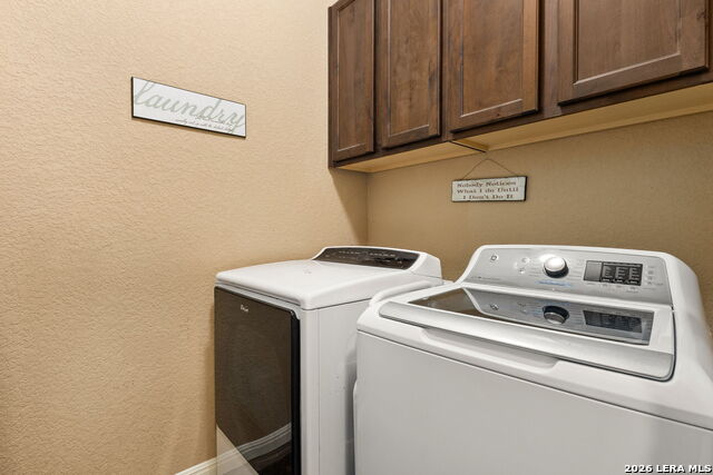 Image 22 of 26 For 820 Mission Hills