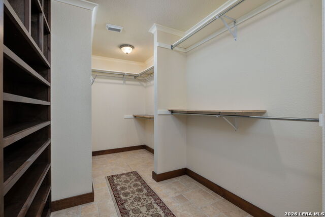 Image 24 of 31 For 14211 Edge Point