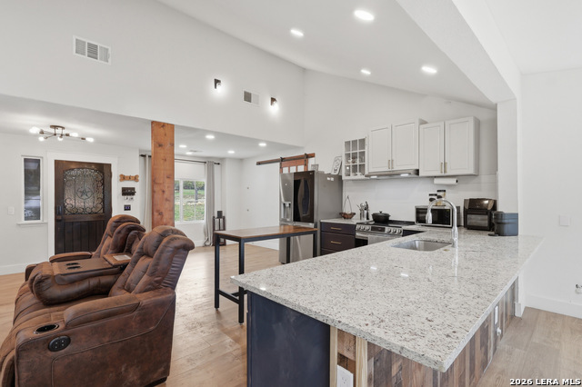 Image 6 of 26 For 297 Rust Ranch