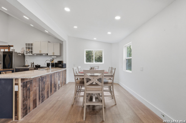 Image 7 of 26 For 297 Rust Ranch