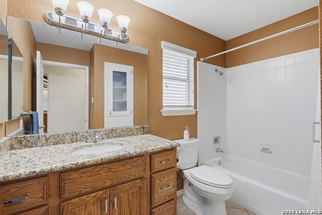 Listing photo id 20 for 4519 Maybrook Woods