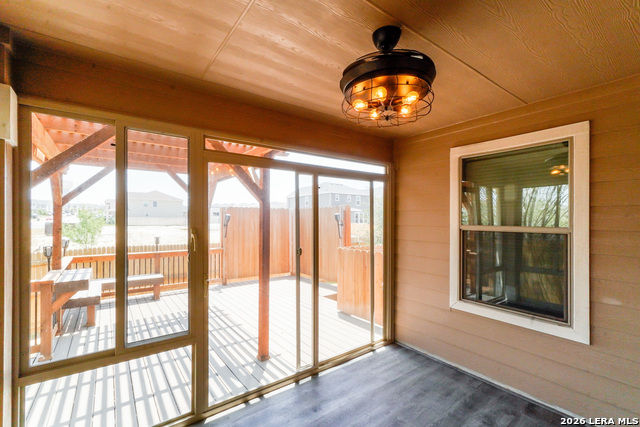 Listing photo id 6 for 3931 Gentle Meadow