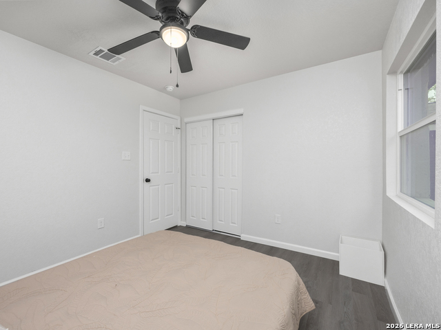 Image 16 of 31 For 14223 Ridge Dale