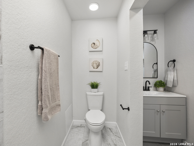 Image 25 of 31 For 14223 Ridge Dale