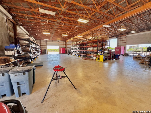 Image 19 of 28 For 224 Zander  