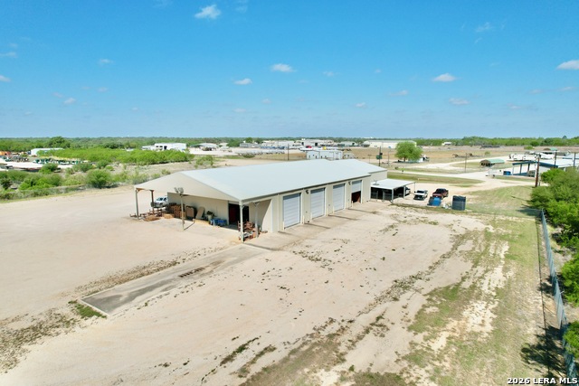 Image 24 of 28 For 224 Zander  