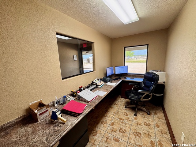 Image 5 of 28 For 224 Zander  