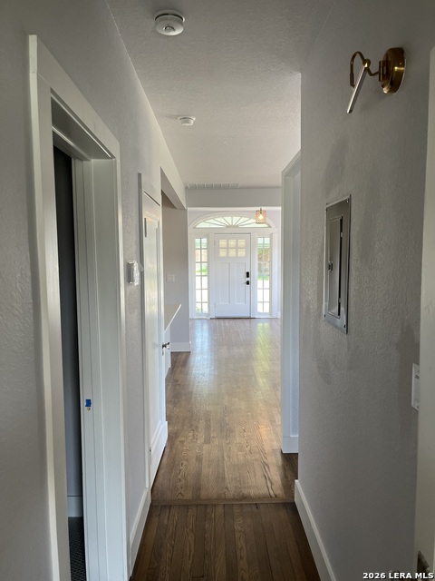 Image 11 of 14 For 614 Mulberry E