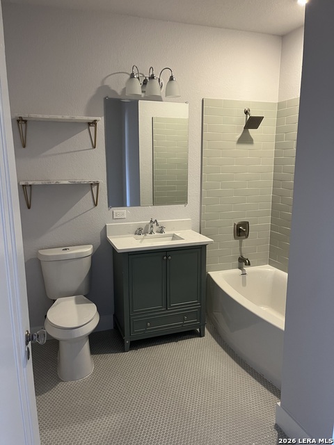 Image 13 of 14 For 614 Mulberry E