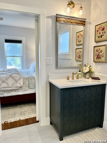 Image 7 of 14 For 614 Mulberry E