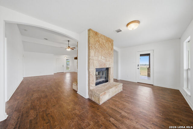 Image 11 of 29 For 12897 La Vernia Rd