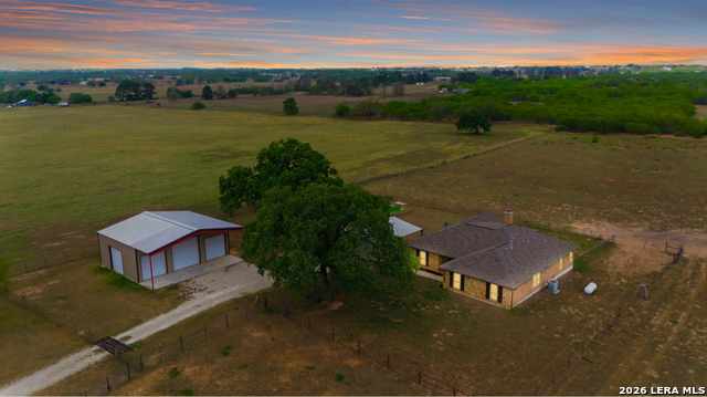 Image 26 of 29 For 12897 La Vernia Rd