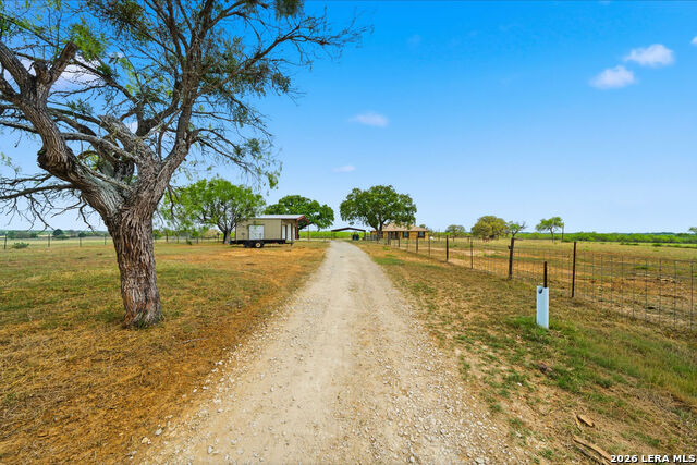 Image 8 of 29 For 12897 La Vernia Rd