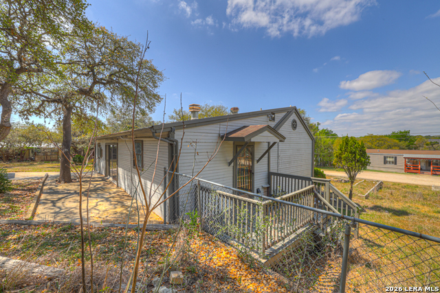 Image 36 of 47 For 499 Lakeway  