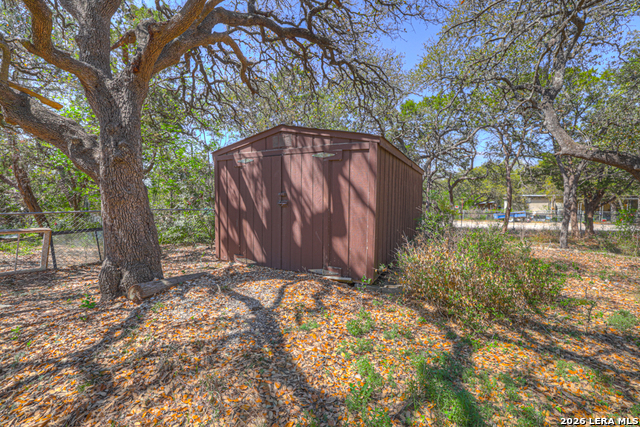 Image 38 of 47 For 499 Lakeway  