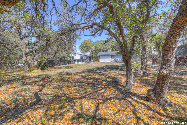 Image 46 of 47 For 499 Lakeway  