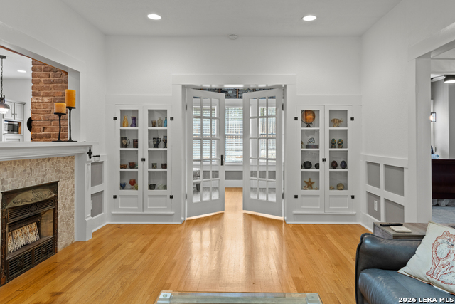 Image 14 of 28 For 277 Magazine Avenue