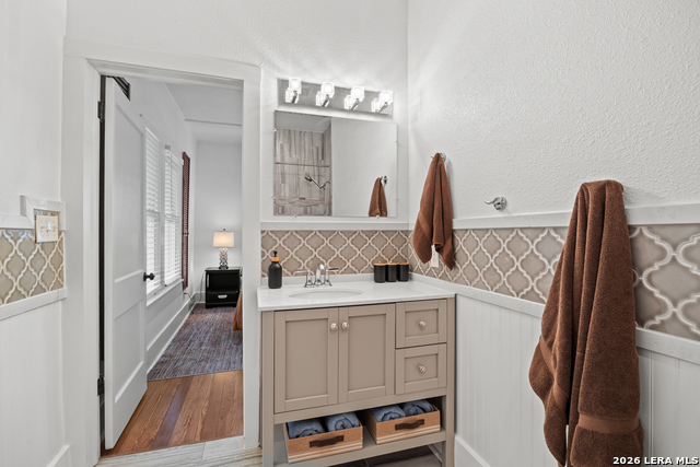 Image 22 of 28 For 277 Magazine Avenue