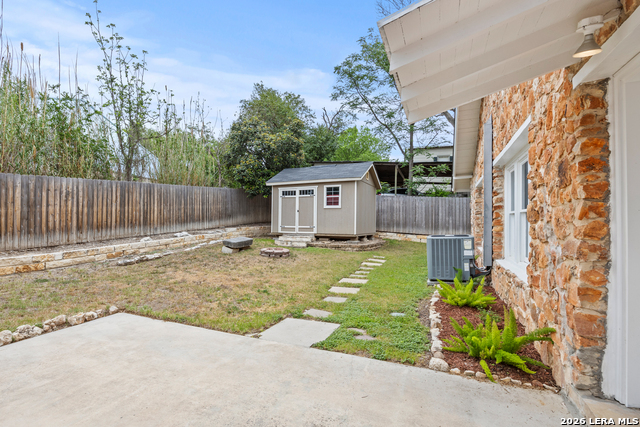 Image 25 of 28 For 277 Magazine Avenue