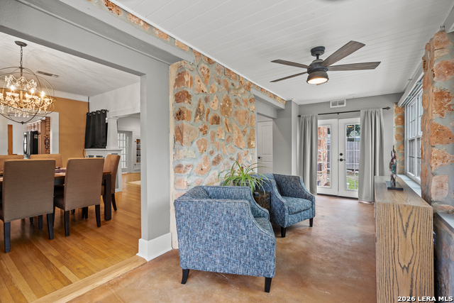 Image 7 of 28 For 277 Magazine Avenue