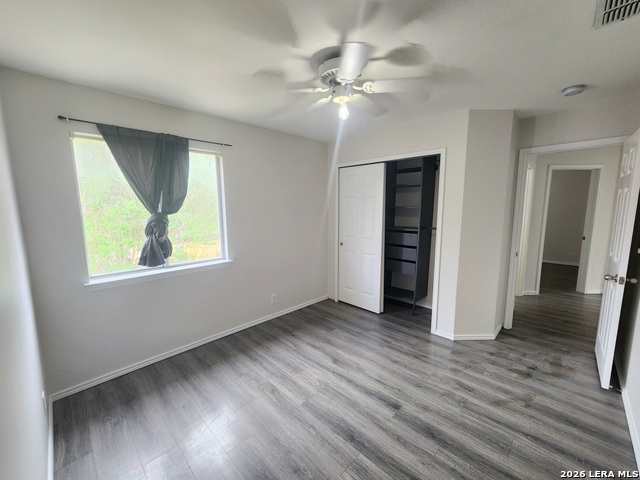 Image 10 of 14 For 7219 Burns Crossing