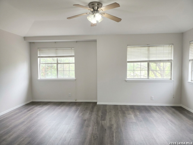 Image 8 of 14 For 7219 Burns Crossing