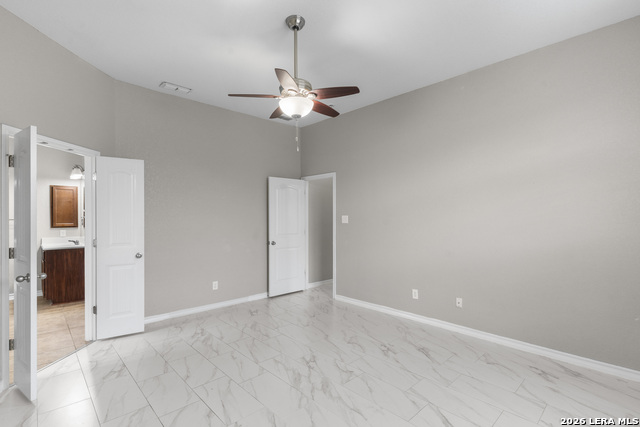 Image 16 of 26 For 10421 Macarthur