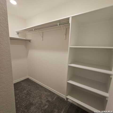 Image 15 of 35 For 14839 Vance Jackson  Unit 911